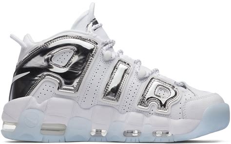 nike air more uptempo girl.